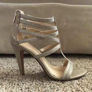EUC Light Gold Strappy Heels Size 8